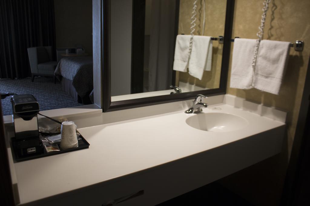 Best Western Fallsview Niagara Falls Exterior photo